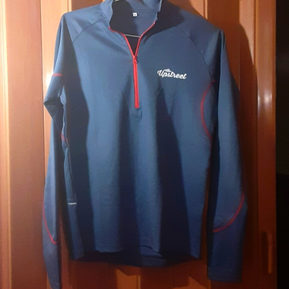 Upstreet Quarter zip